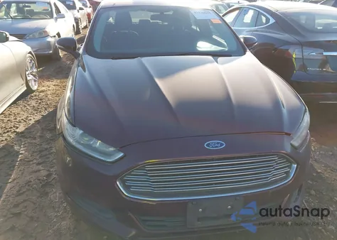 2013 Ford Fusion Se z USA, uszkodzony, nr VIN 3FA6P0H74DR185317